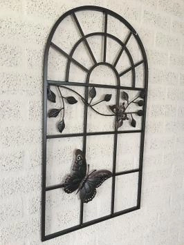Metalen venster - vlinder - oud bruin - rustieke decoratie